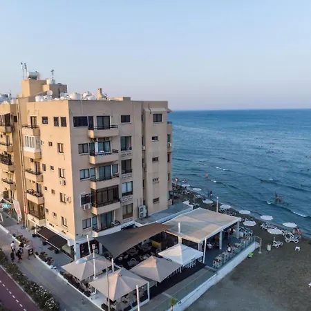 Lazuli Sea View-beachfront Ap 405 Apartment