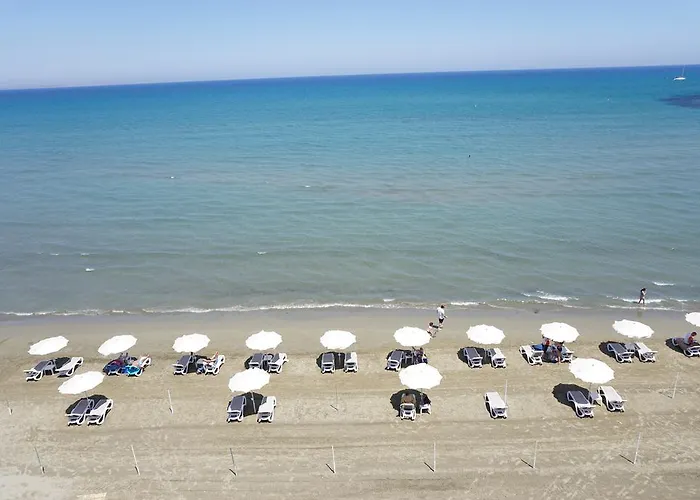 דירה Lazuli Sea View-beachfront Ap 405 *