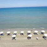 Daire Lazuli Sea View-beachfront Ap 405 *