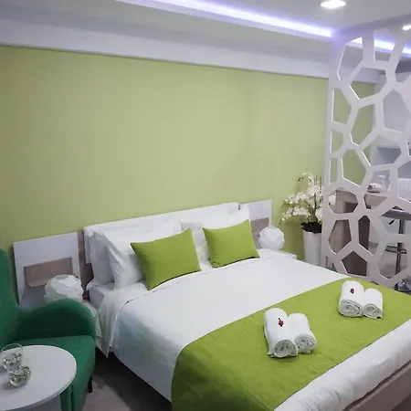 Lazuli Sea View-beachfront Ap 405 Larnaca