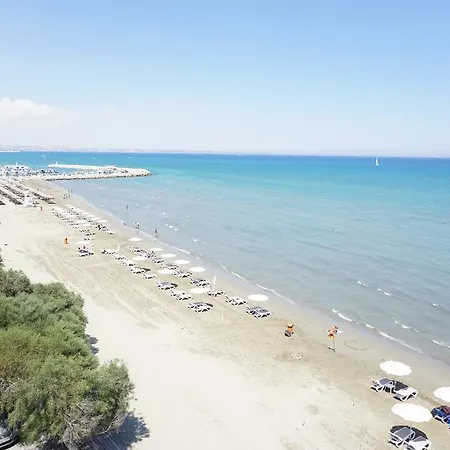 Lazuli Sea View-beachfront Ap 405 Apartman Lárnaka